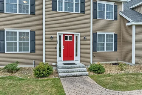 26 Lamplighter Lane Salem NH 03079