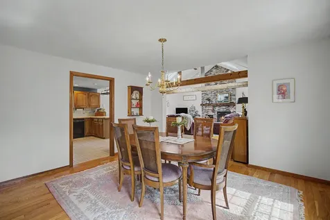 30 Geisser Lane Hampstead NH 03841
