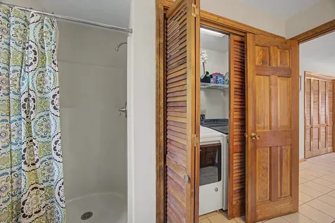 30 Geisser Lane Hampstead NH 03841
