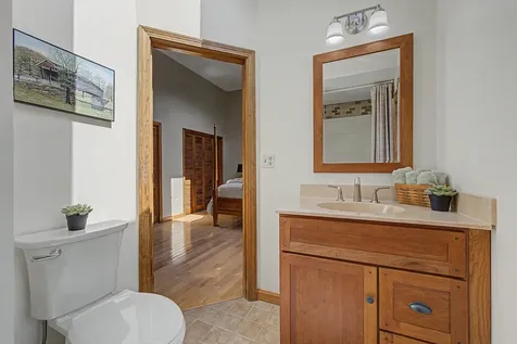 30 Geisser Lane Hampstead NH 03841