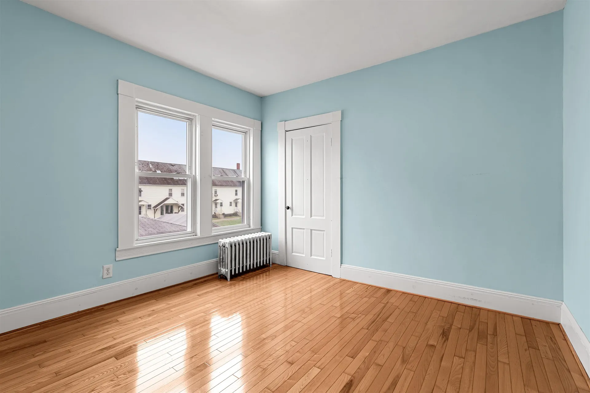 5 Arlington Avenue Nashua NH 03060
