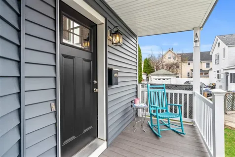 5 Arlington Avenue Nashua NH 03060