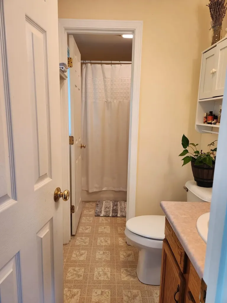 18 Baltimore Road Nashua NH 03062