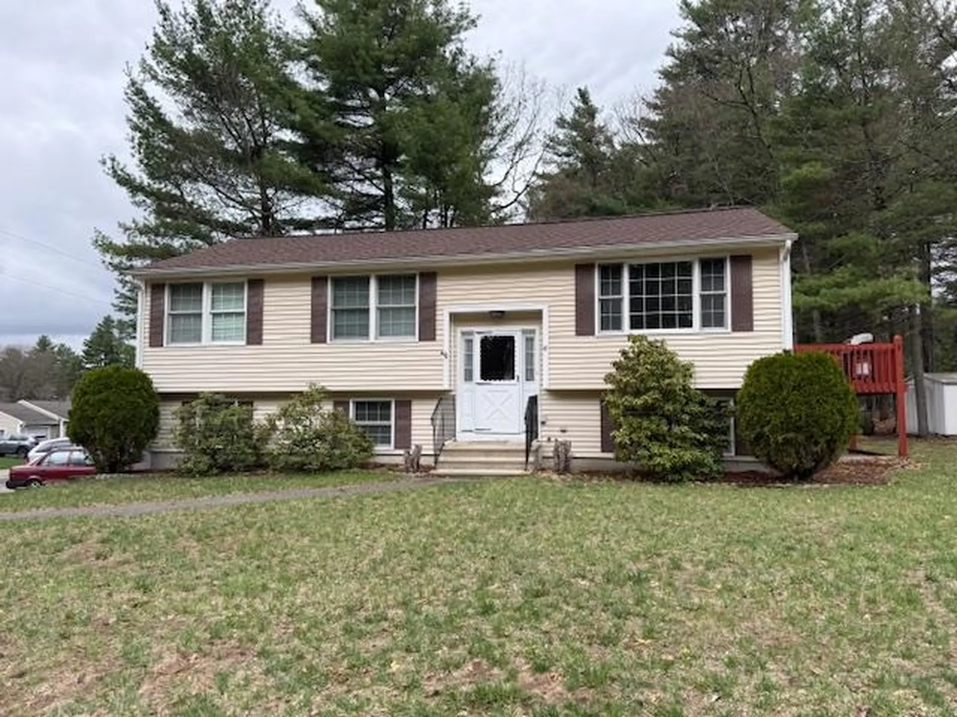 18 Baltimore Road Nashua NH 03062