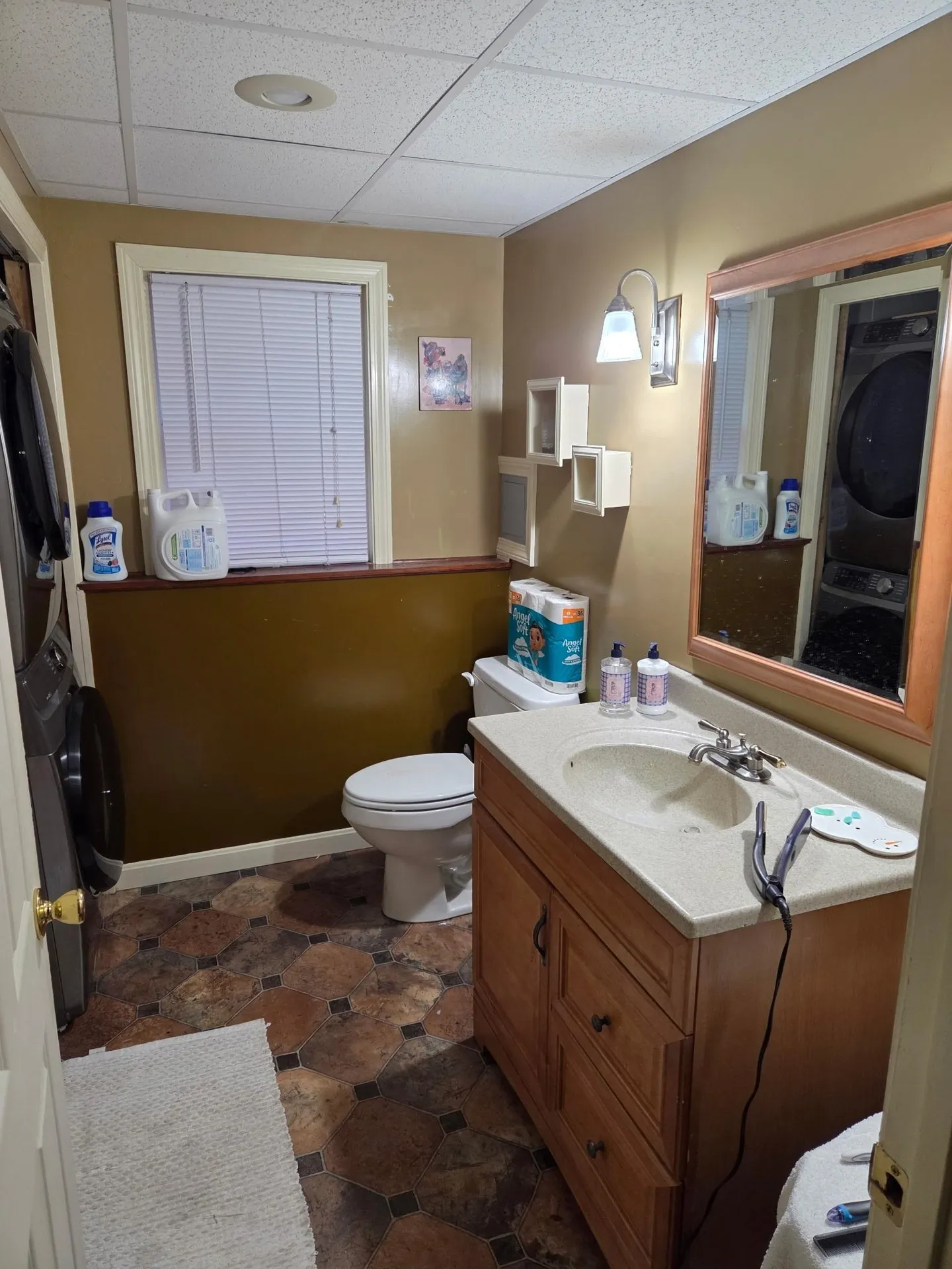 18 Baltimore Road Nashua NH 03062