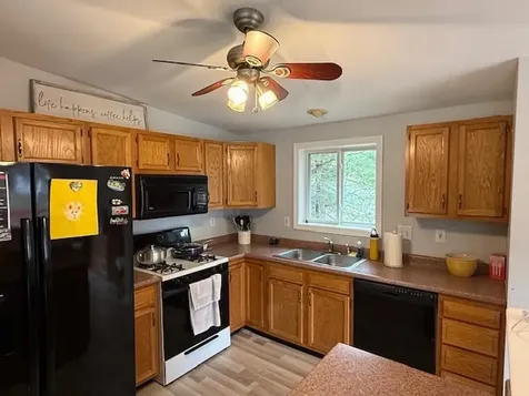 18 Baltimore Road Nashua NH 03062