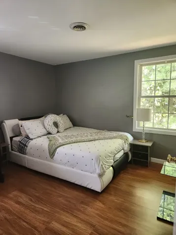 18 Baltimore Road Nashua NH 03062