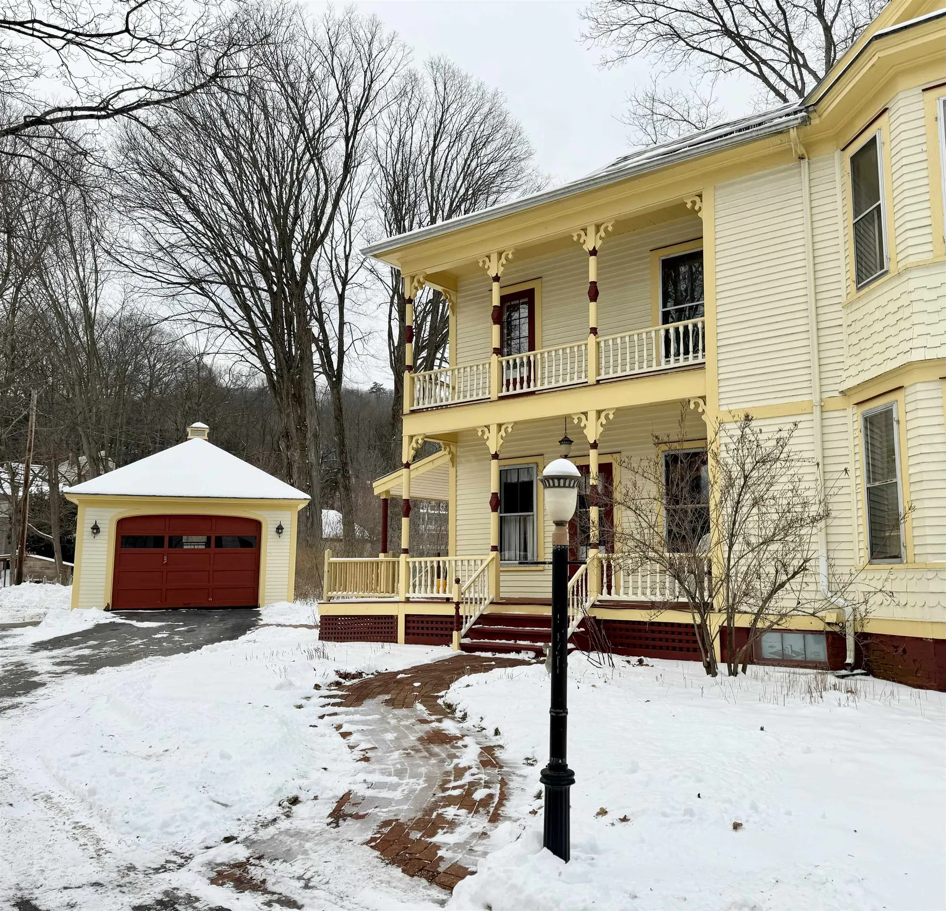 44 Atkinson Street Rockingham VT 05101-1521