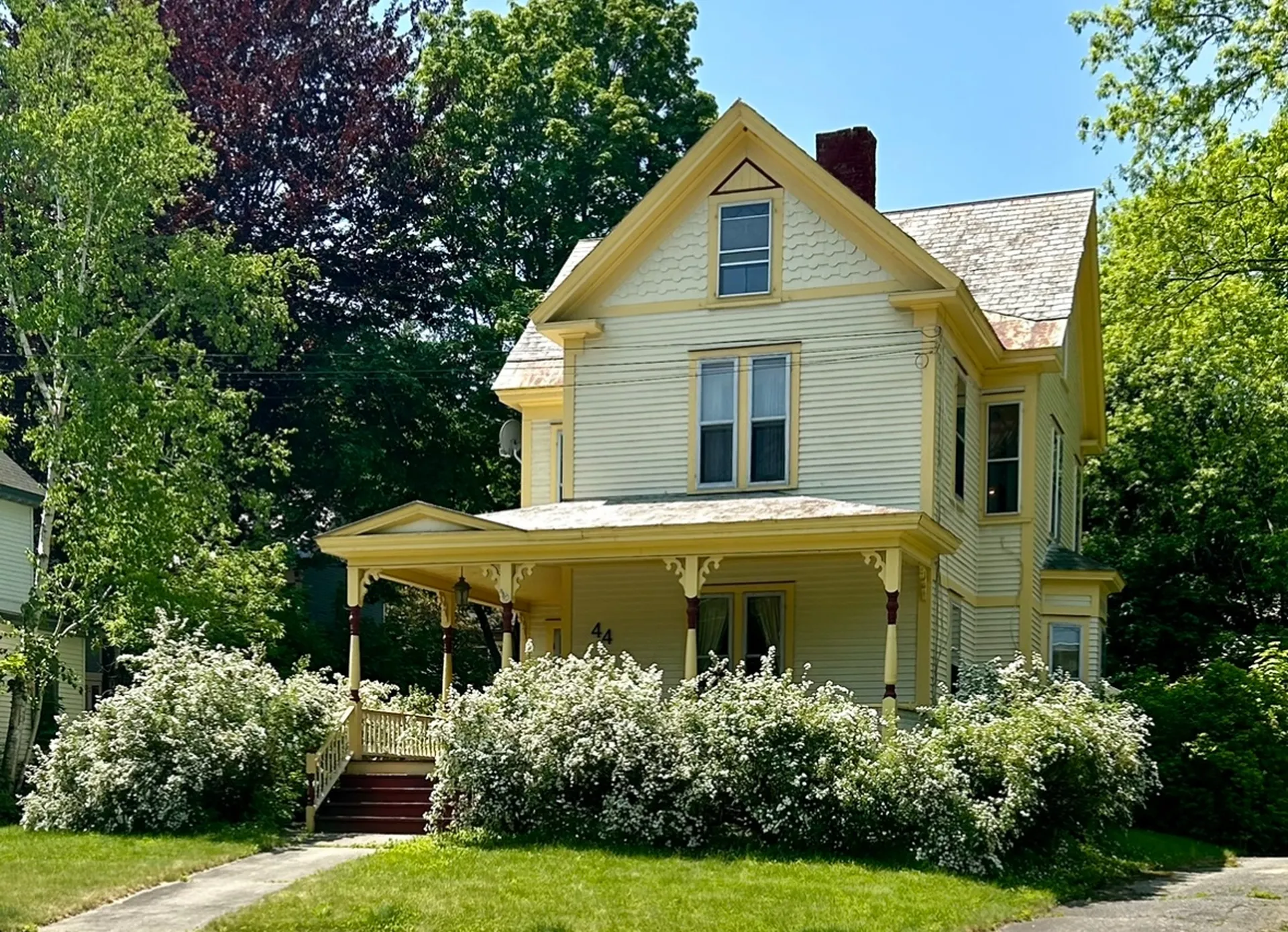 44 Atkinson Street Rockingham VT 05101-1521