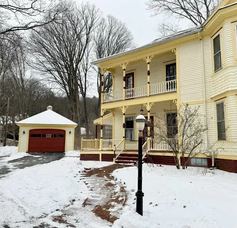 44 Atkinson Street Rockingham VT 05101-1521