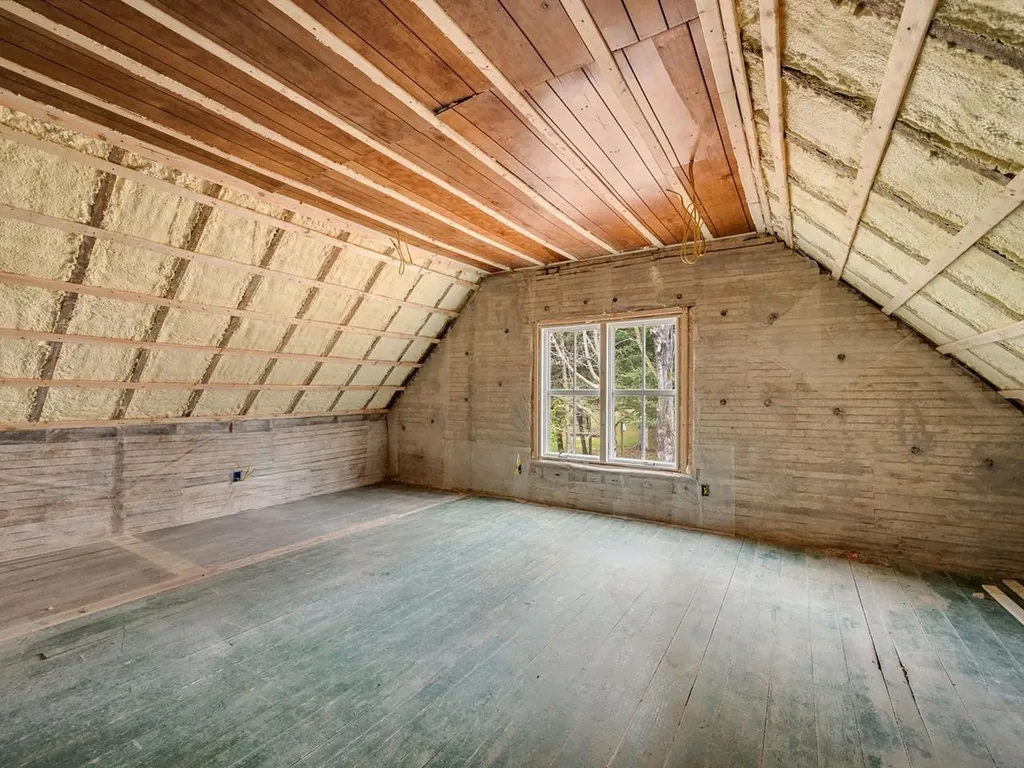 81 East River Road Lincoln VT 05443