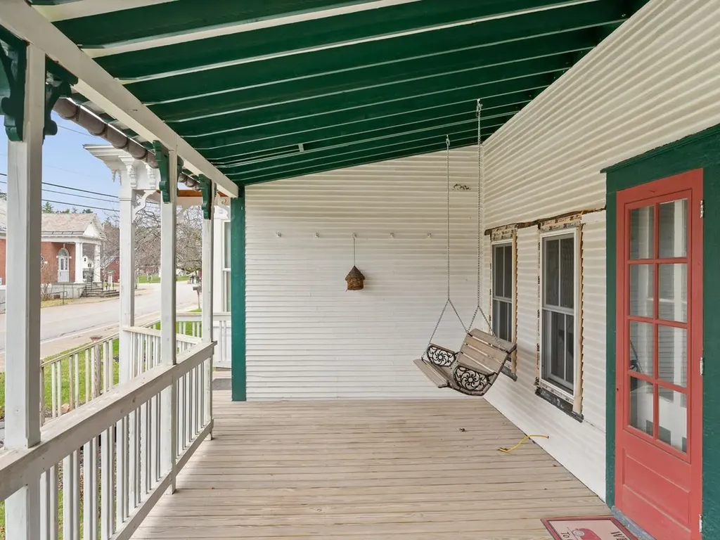 81 East River Road Lincoln VT 05443
