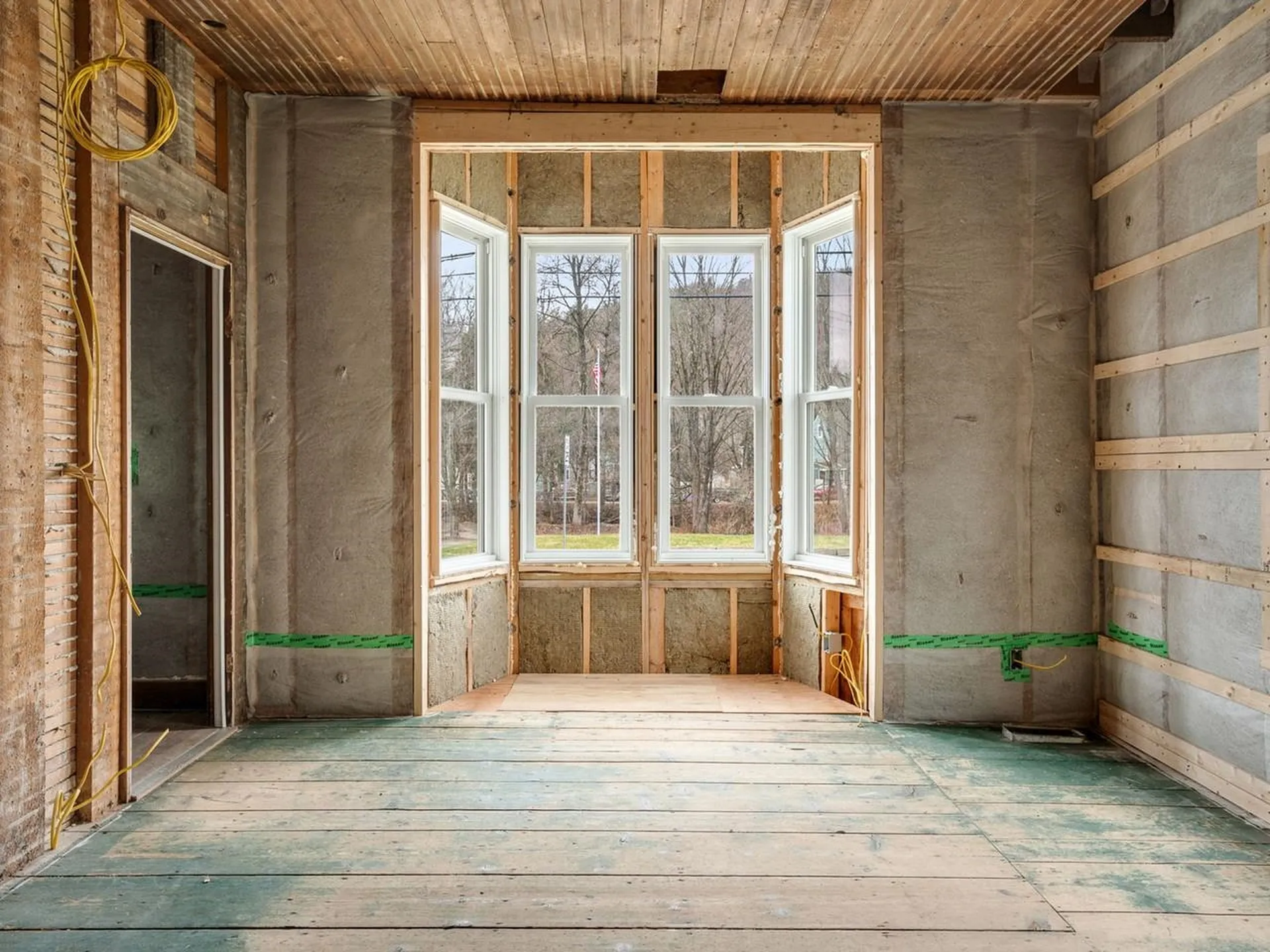 81 East River Road Lincoln VT 05443