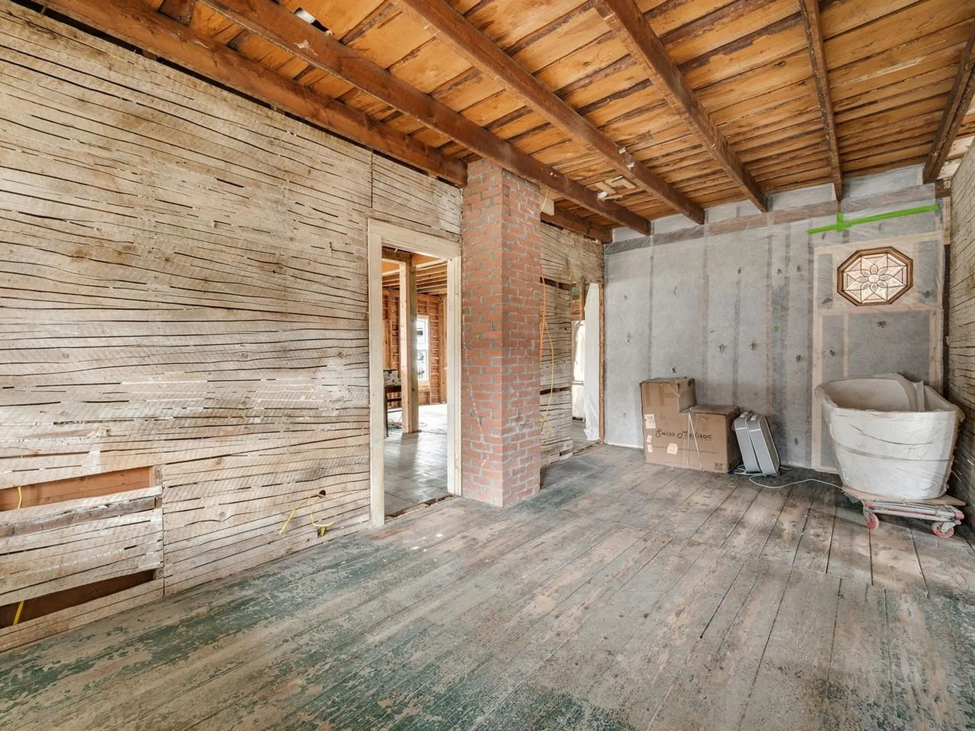 81 East River Road Lincoln VT 05443