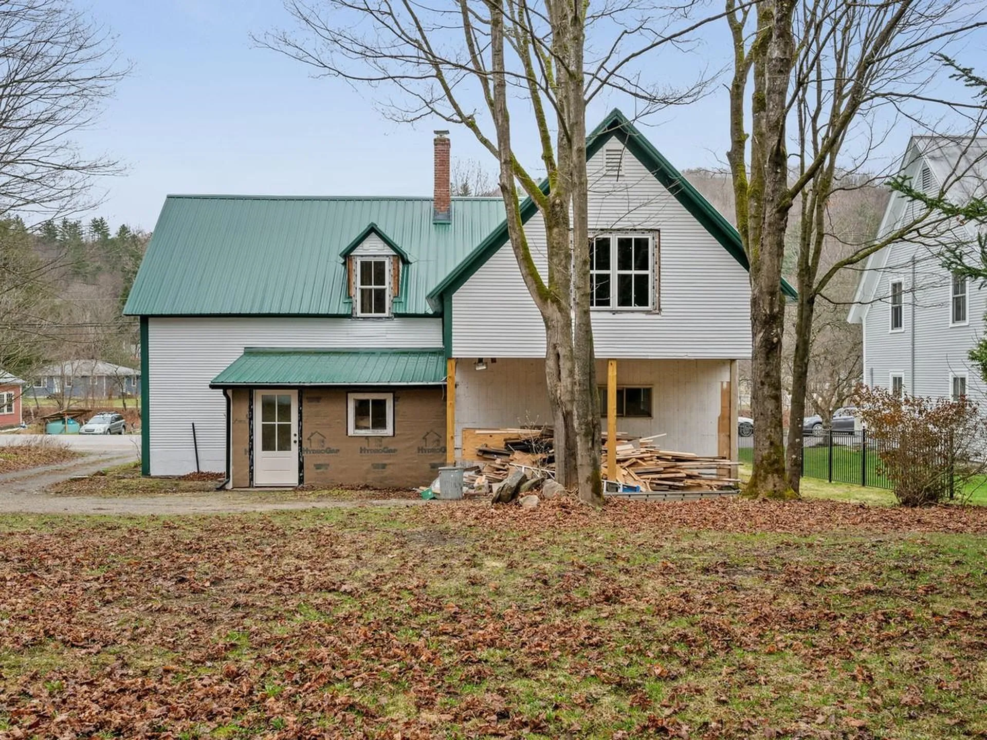 81 East River Road Lincoln VT 05443