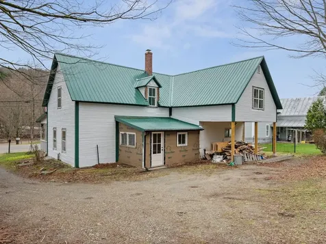 81 East River Road Lincoln VT 05443
