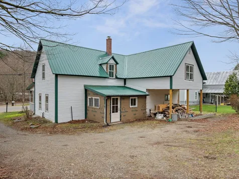 81 East River Road Lincoln VT 05443