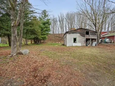 81 East River Road Lincoln VT 05443