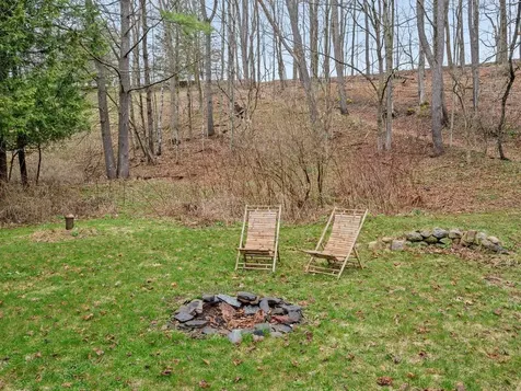 81 East River Road Lincoln VT 05443