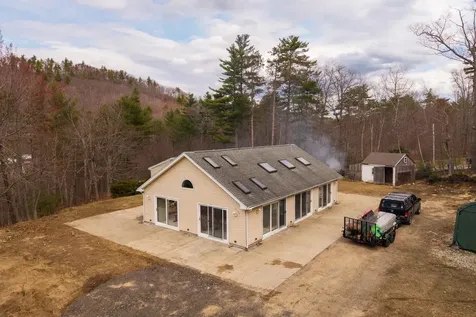 699 Kings Highway Middleton NH 03887