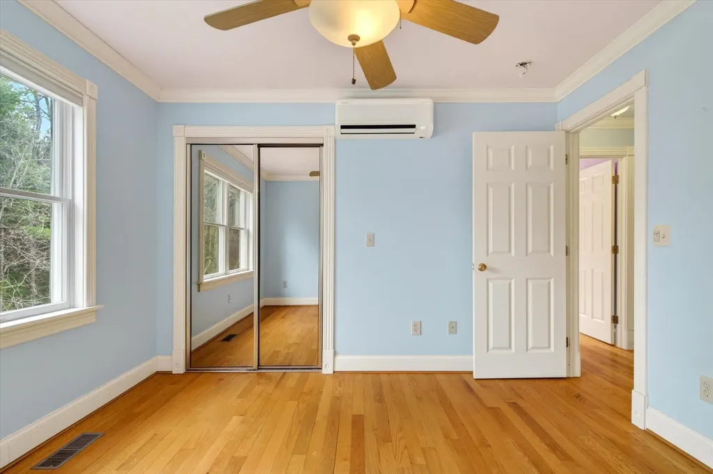 38 Paradise Lane Mount Holly VT 05758-9597