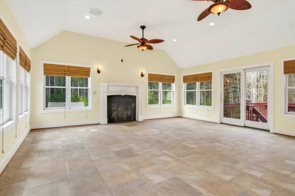 38 Paradise Lane Mount Holly VT 05758-9597
