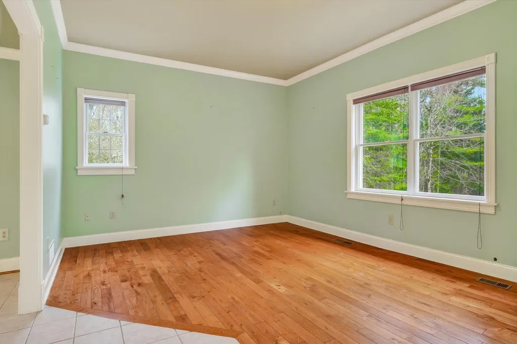 38 Paradise Lane Mount Holly VT 05758-9597