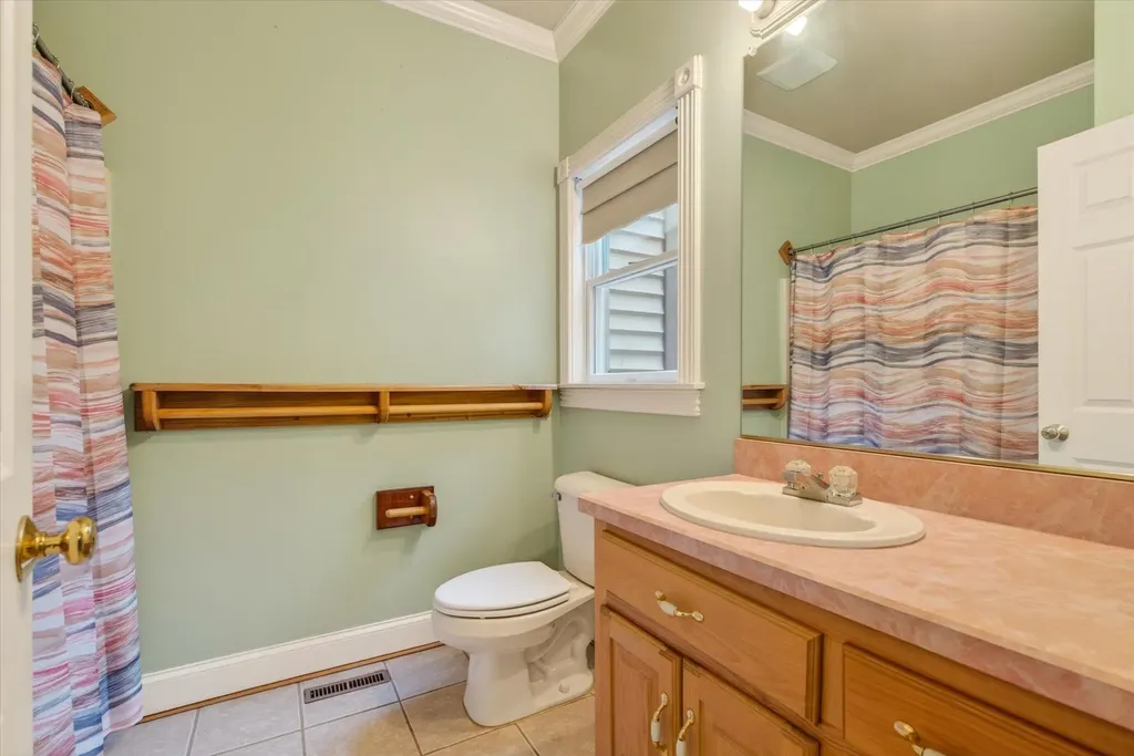 38 Paradise Lane Mount Holly VT 05758-9597