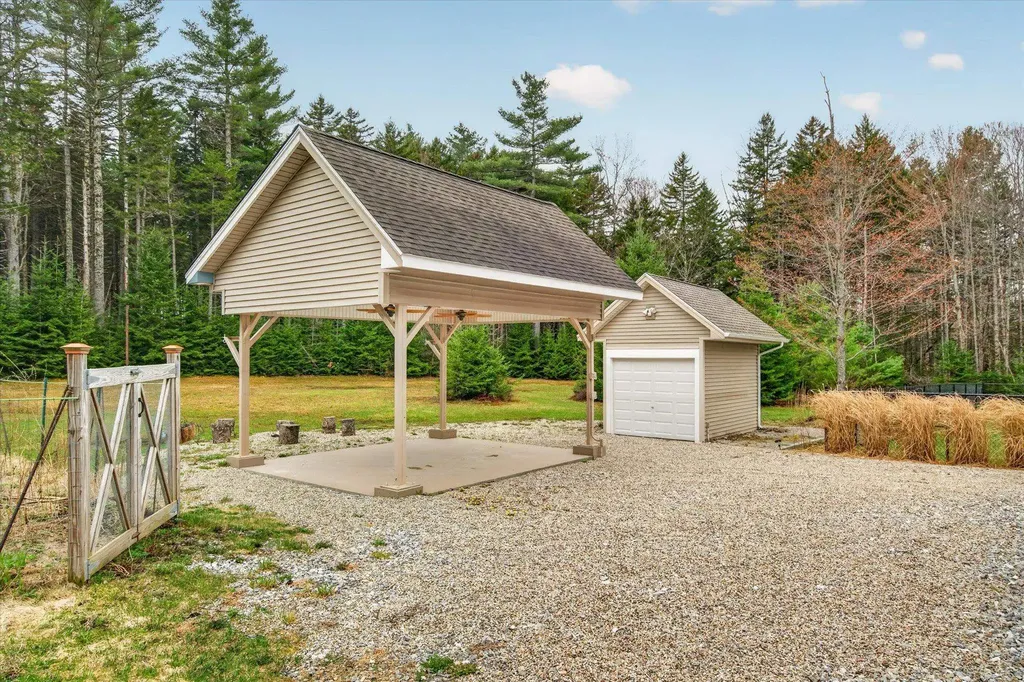 38 Paradise Lane Mount Holly VT 05758-9597