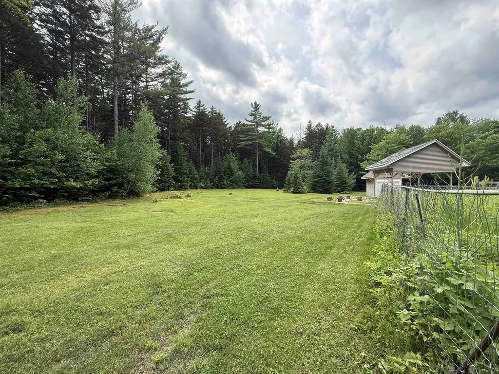 38 Paradise Lane Mount Holly VT 05758-9597