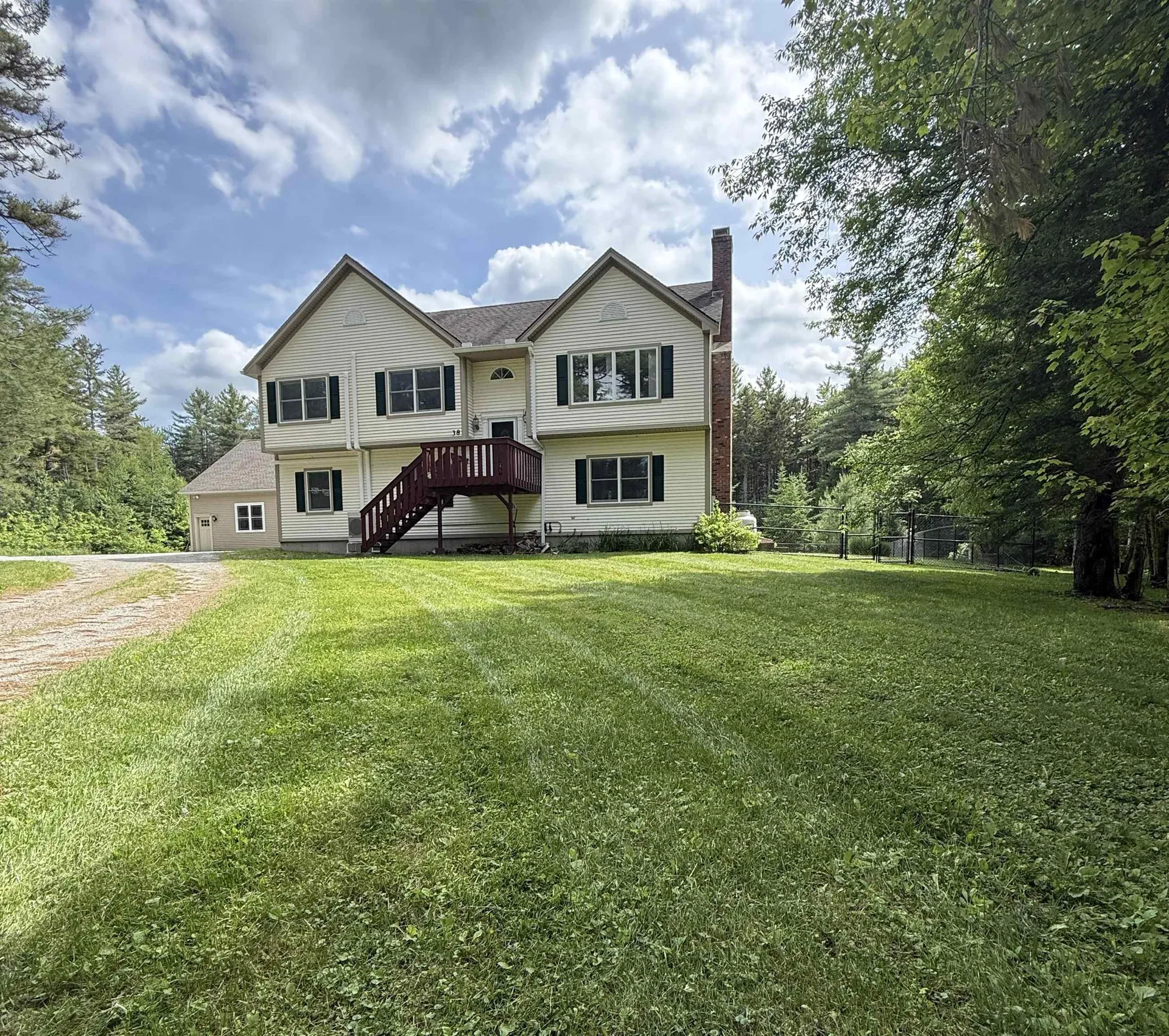 38 Paradise Lane Mount Holly VT 05758-9597