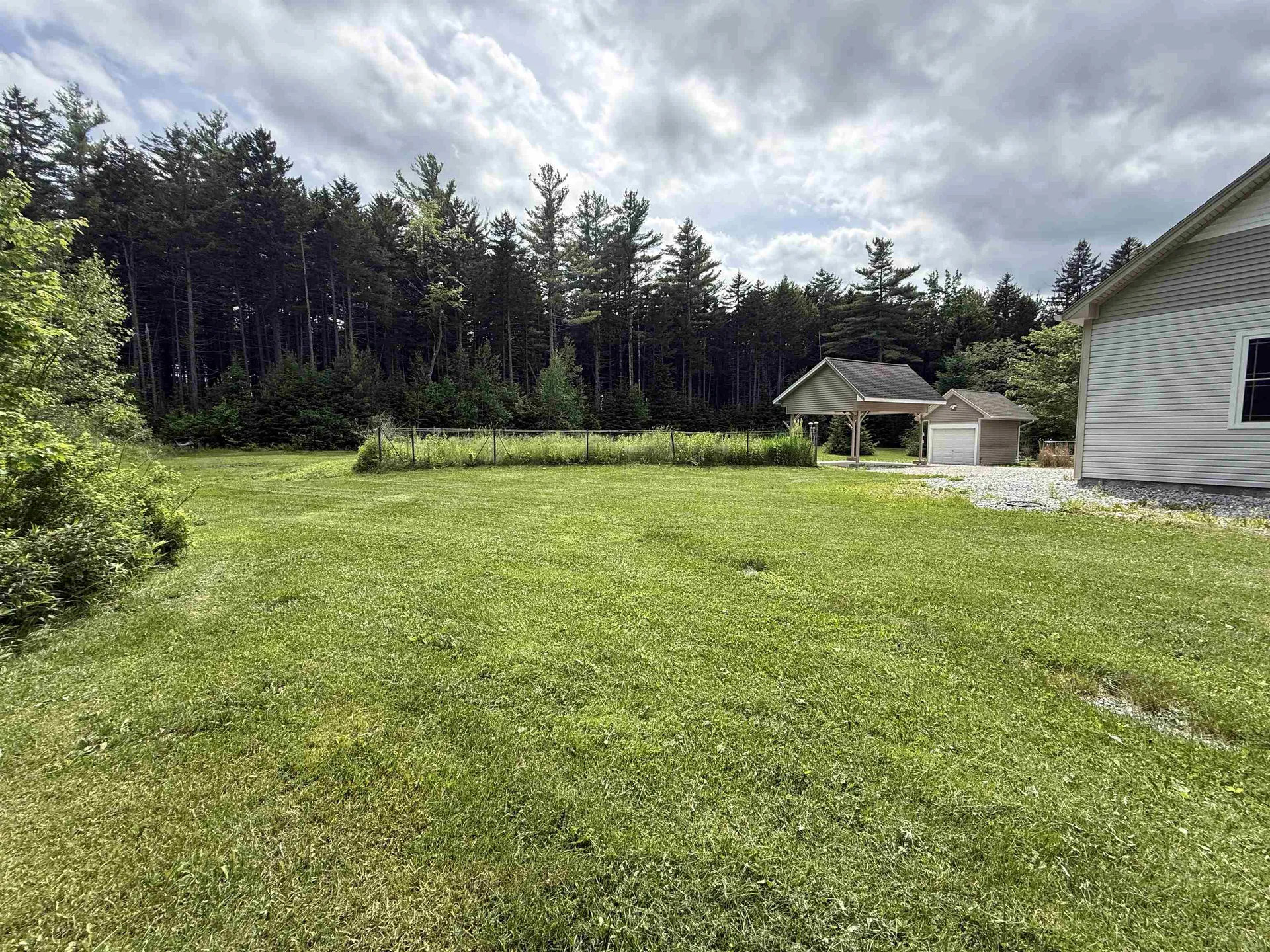 38 Paradise Lane Mount Holly VT 05758-9597