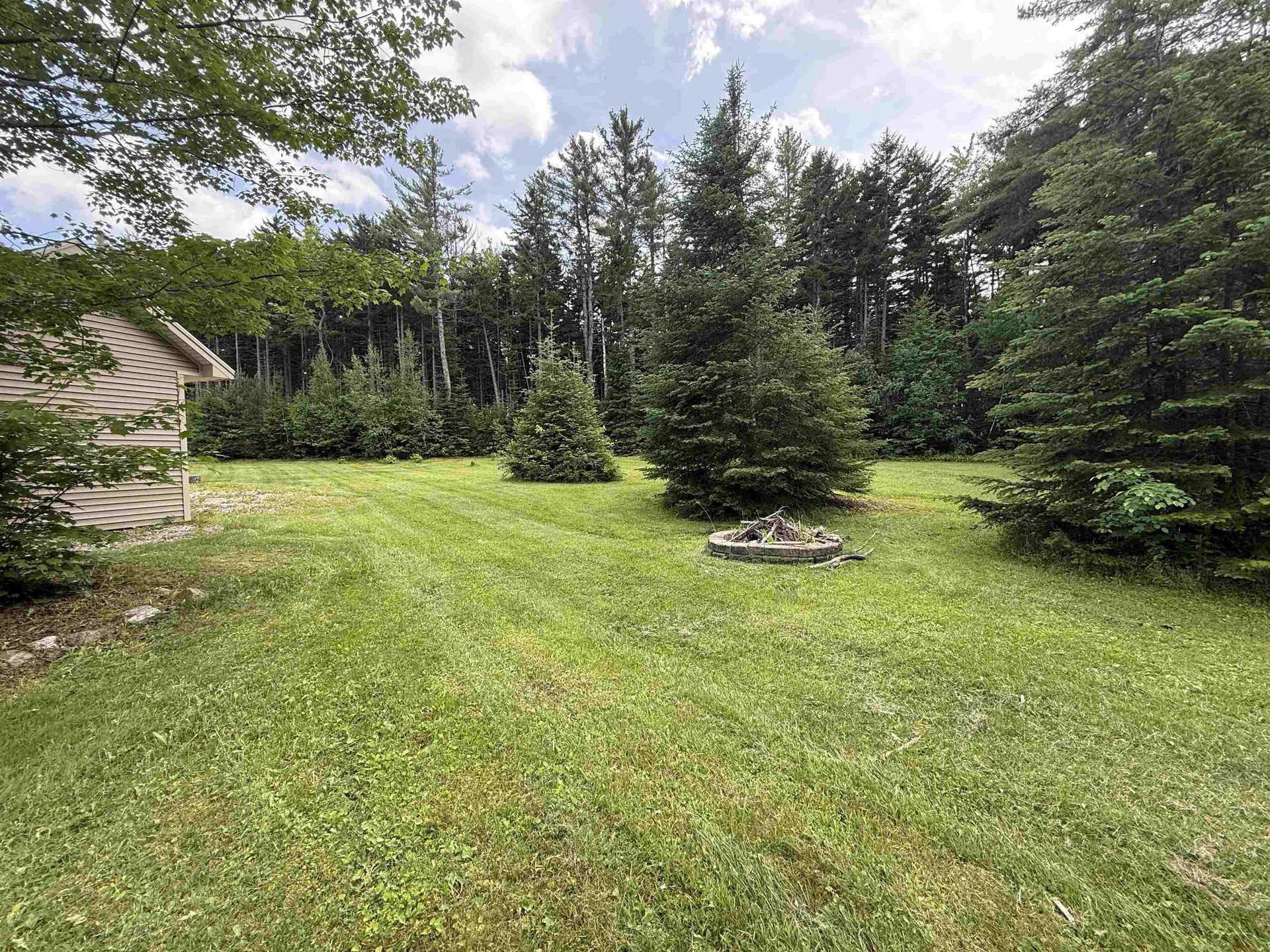 38 Paradise Lane Mount Holly VT 05758-9597