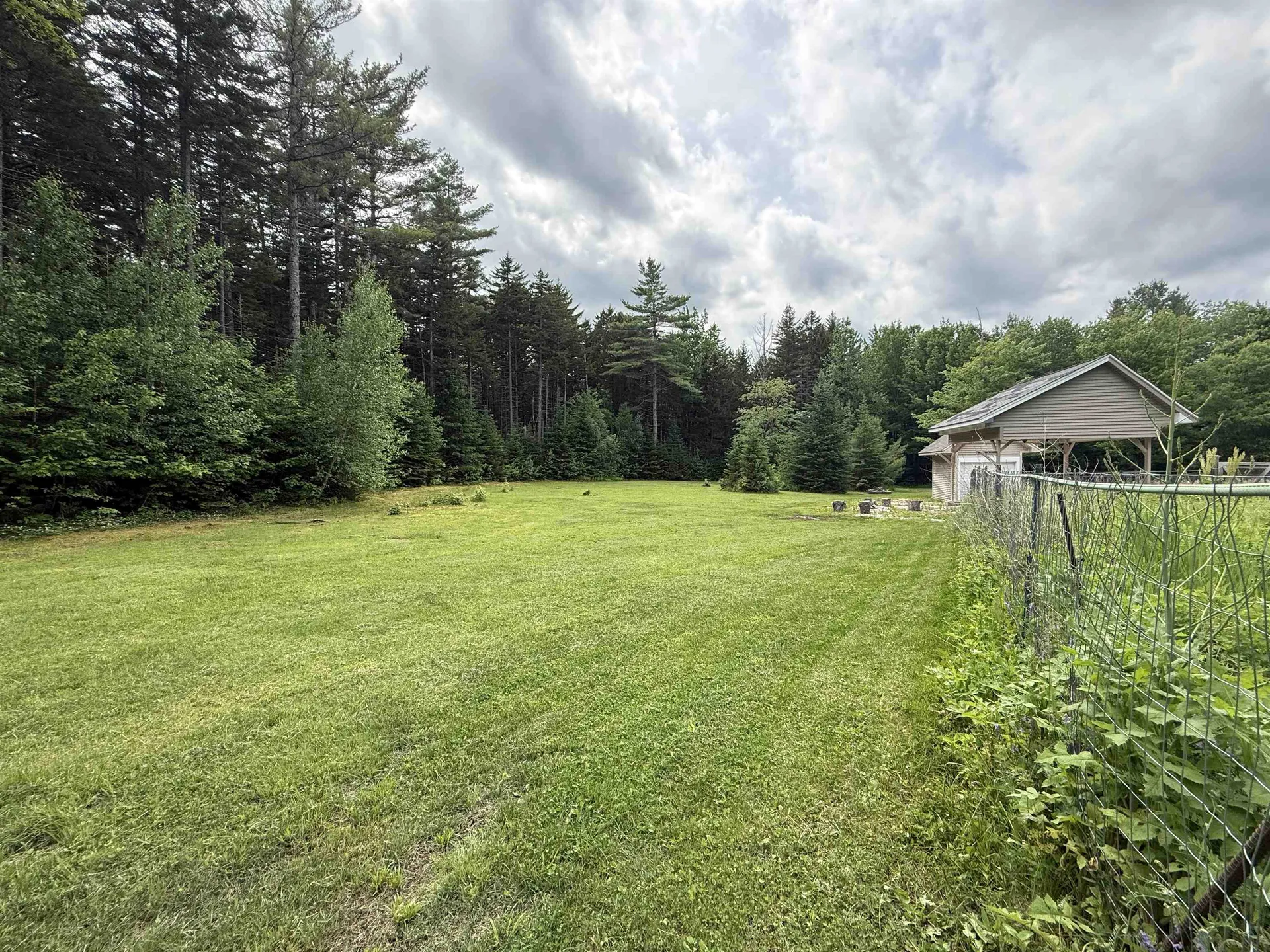 38 Paradise Lane Mount Holly VT 05758-9597