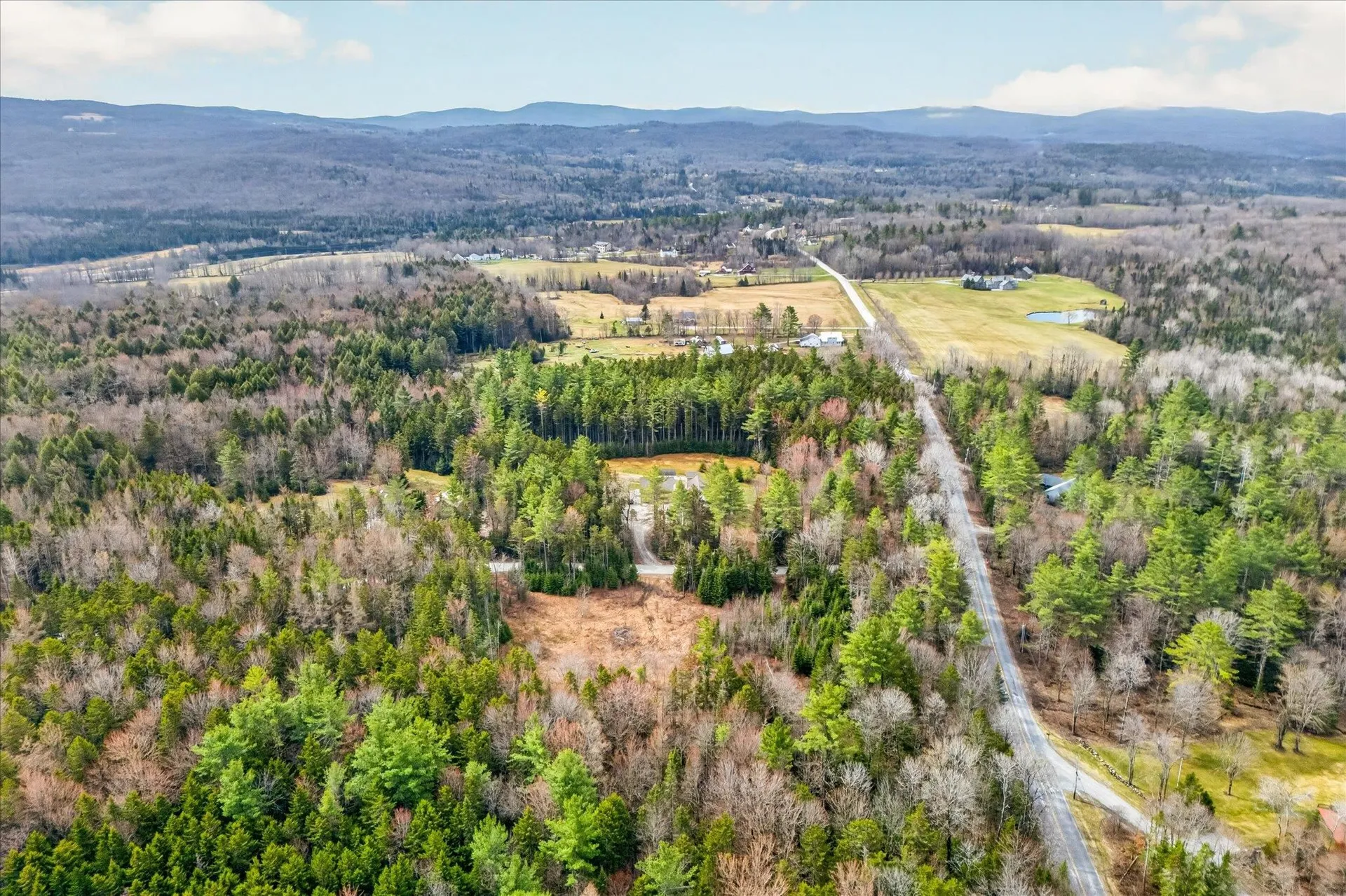38 Paradise Lane Mount Holly VT 05758-9597