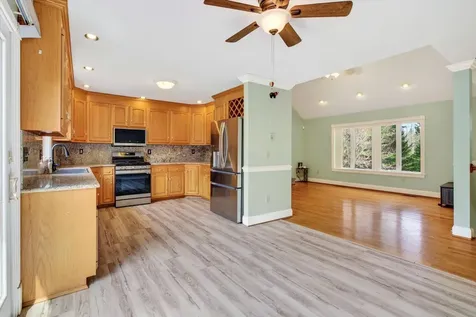 38 Paradise Lane Mount Holly VT 05758-9597