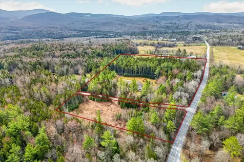 38 Paradise Lane Mount Holly VT 05758-9597