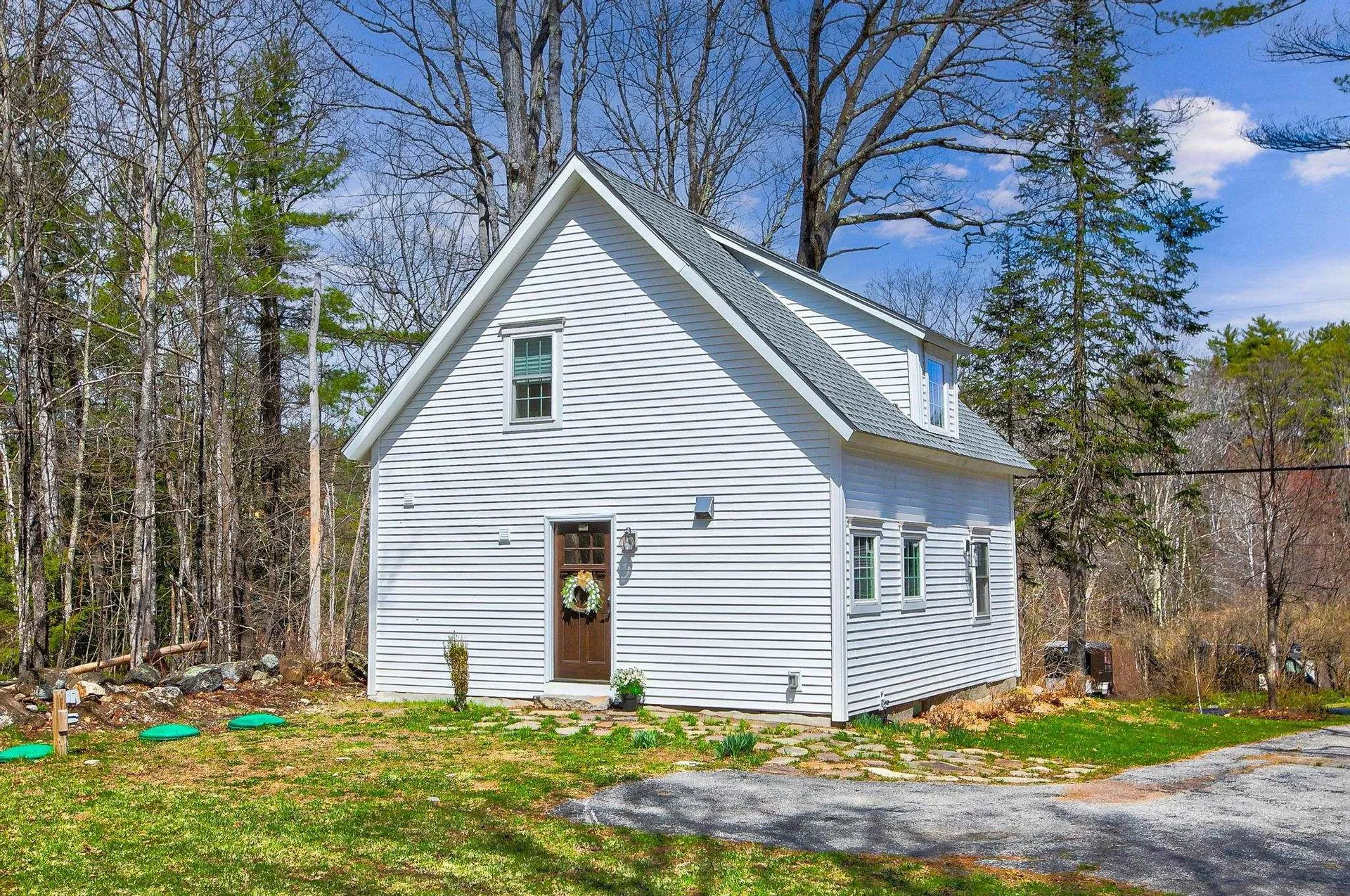 55 Water Street Bradford NH 03221