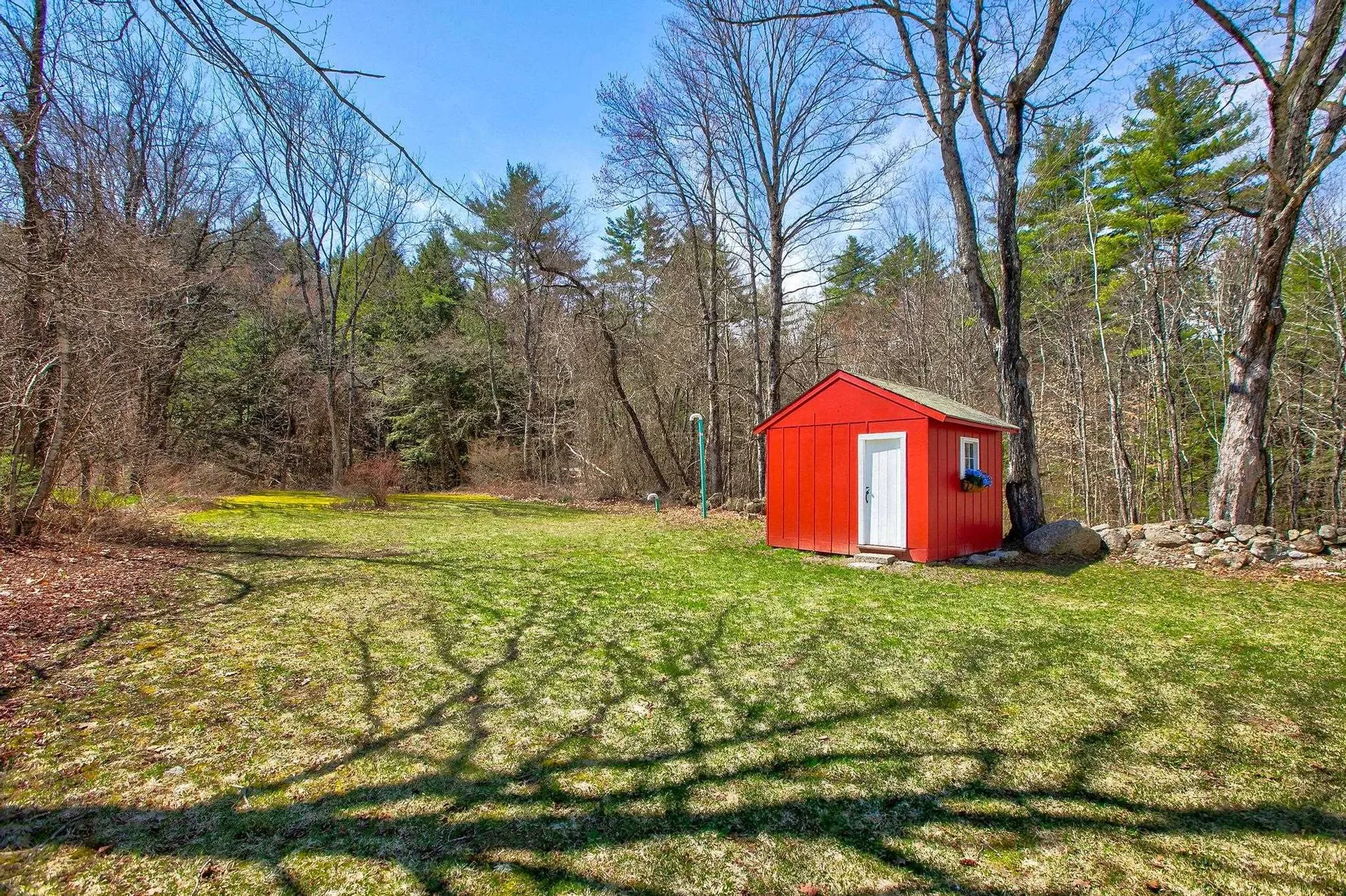 55 Water Street Bradford NH 03221