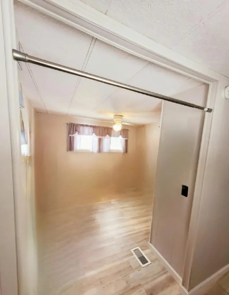 7 Skyview Drive Nashua NH 03062