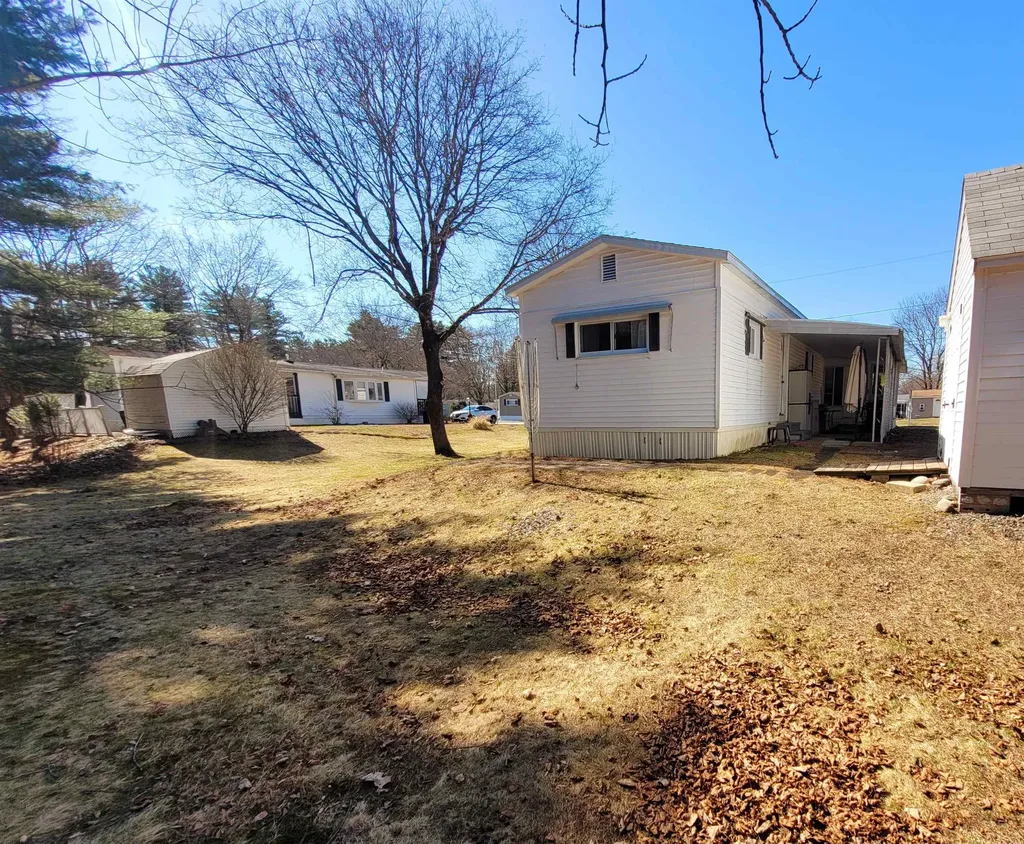 7 Skyview Drive Nashua NH 03062
