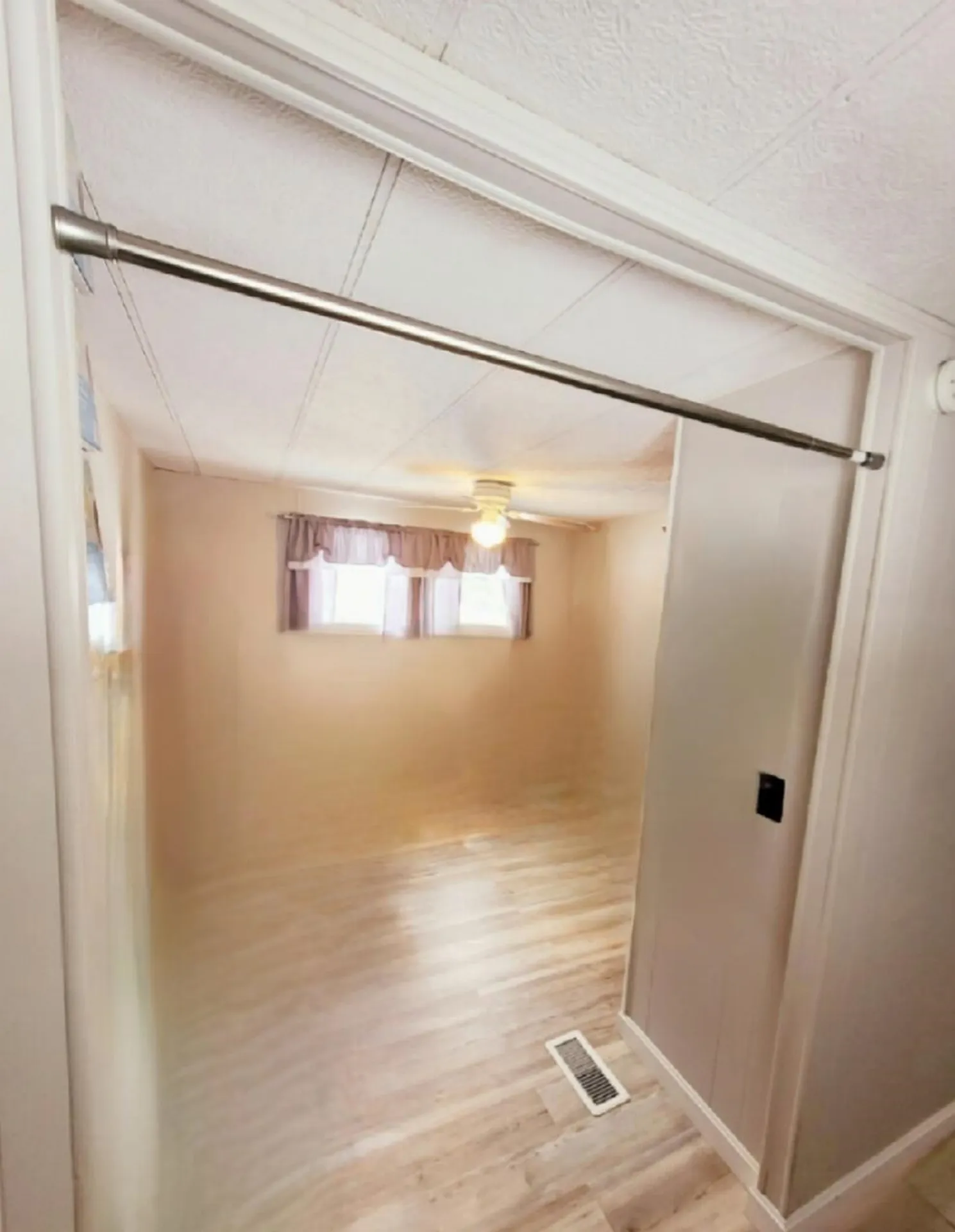 7 Skyview Drive Nashua NH 03062