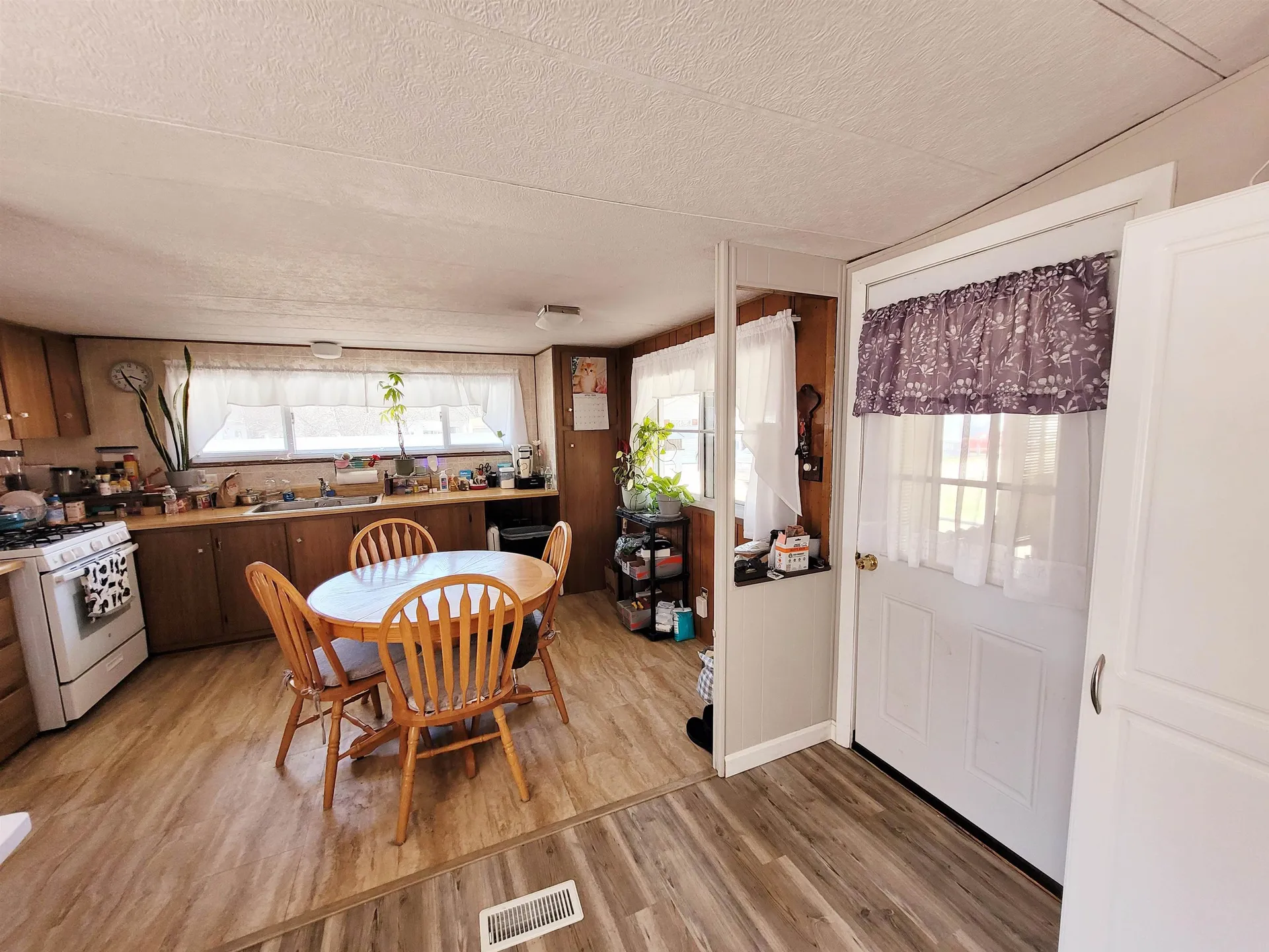 7 Skyview Drive Nashua NH 03062
