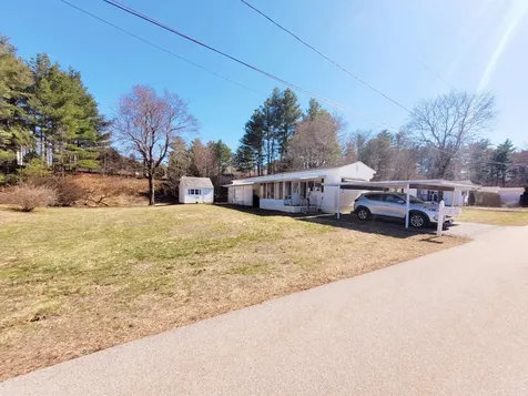 7 Skyview Drive Nashua NH 03062