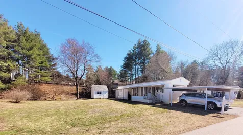 7 Skyview Drive Nashua NH 03062