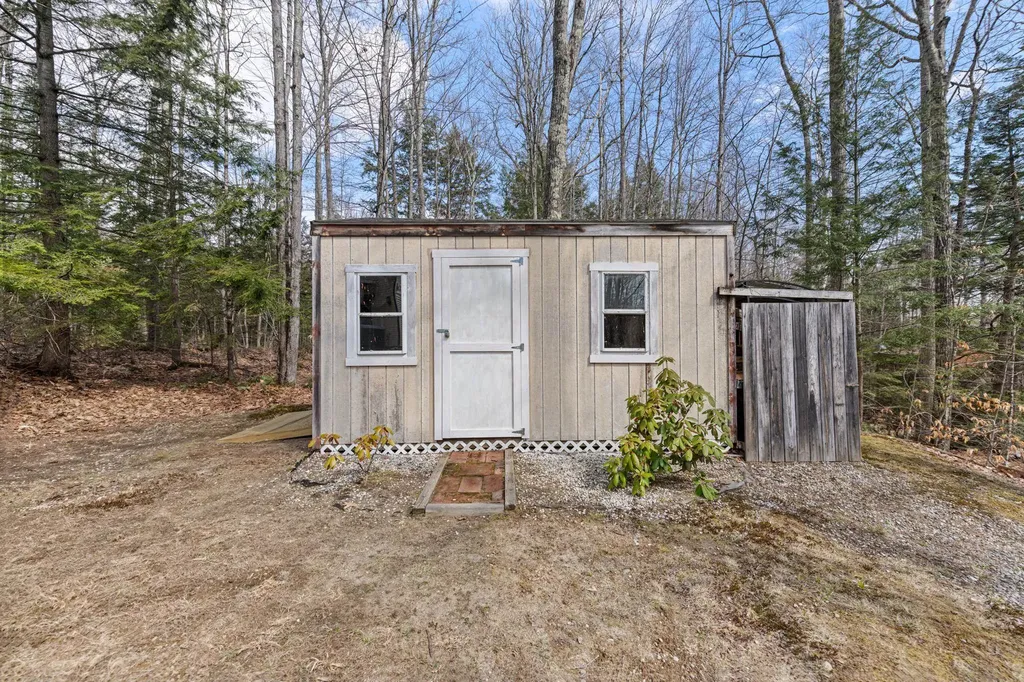 250 Jenness Hill Road Bristol NH 03222