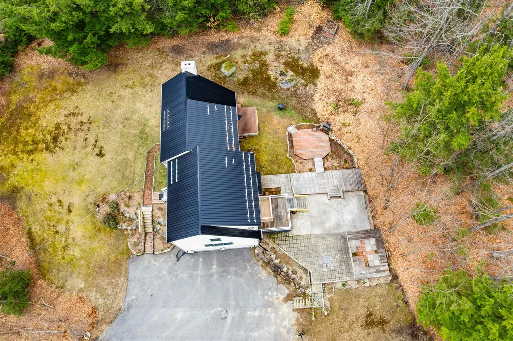 250 Jenness Hill Road Bristol NH 03222