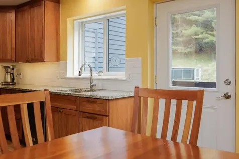 18 College Hill Road Hanover NH 03755
