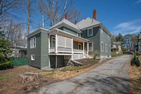 18 Manchester Street Nashua NH 03064-2110