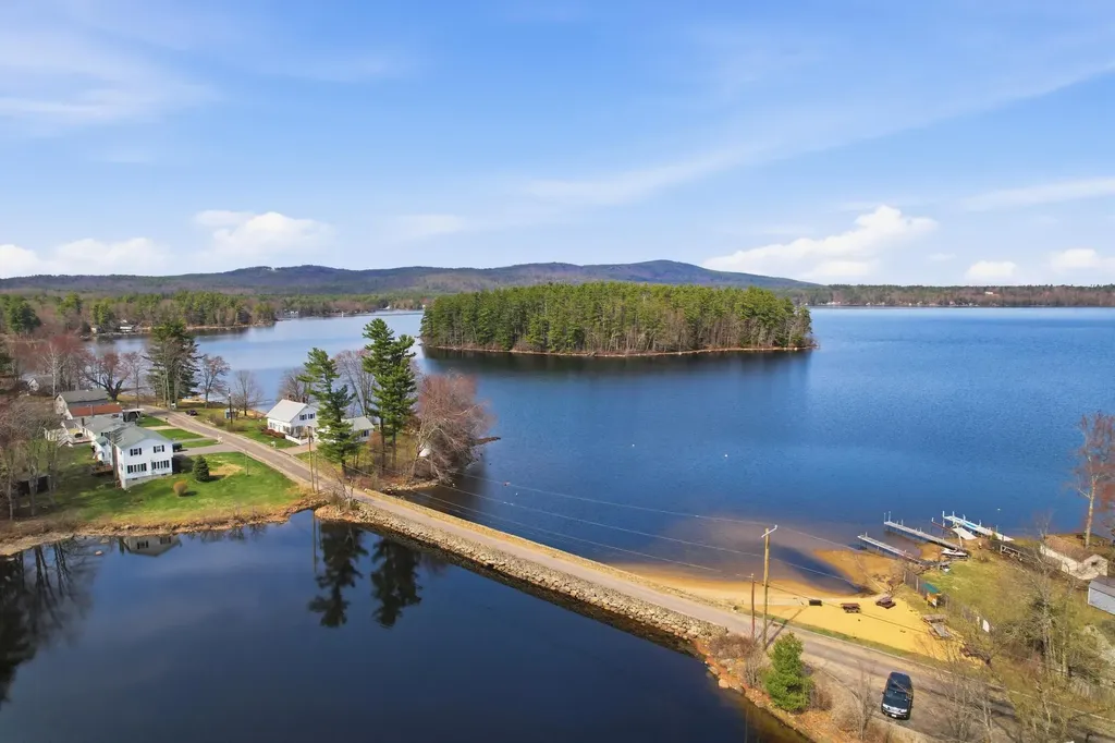 4 Overlook Road Northwood NH 03261